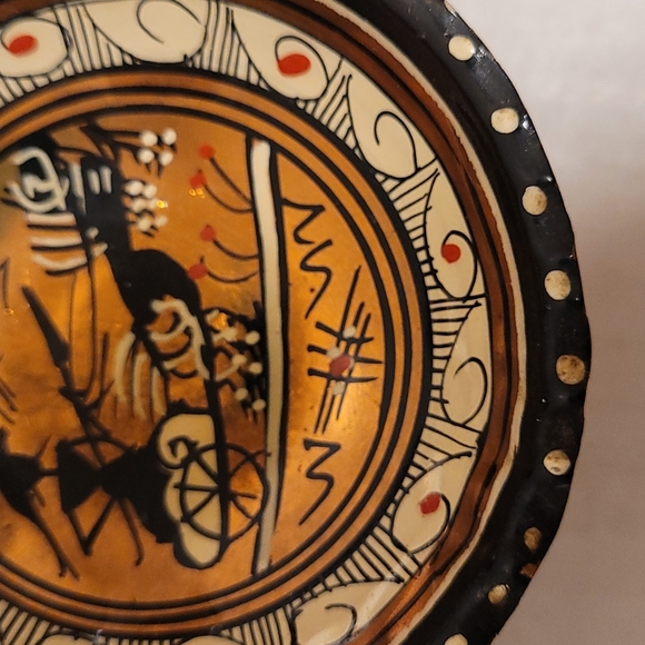 Vintage Hand Made Mini Copper Painted Dish with Handles - Picture 8 of 16